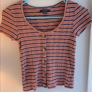 NWOT ae button top